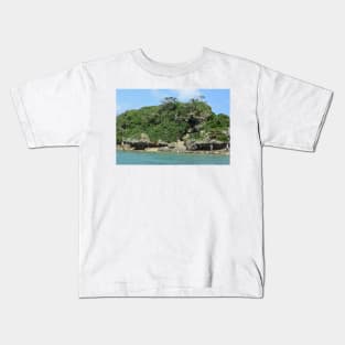 Tomb of Amamichu (The creator god of the Ryukyu Islands) Kids T-Shirt